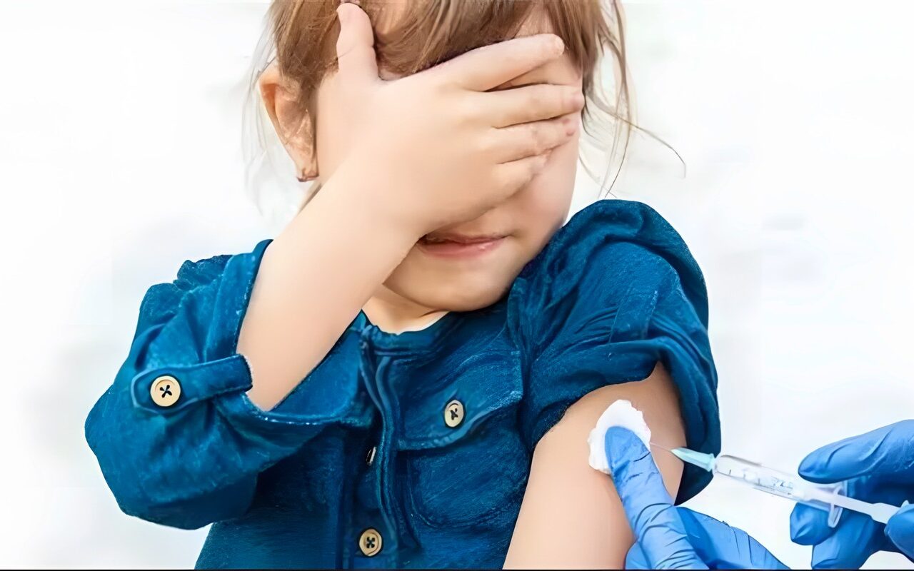 رسائل طمأنة من وزارة الصحة بشأن مخاوف الأمهات من تطعيم الحصبة