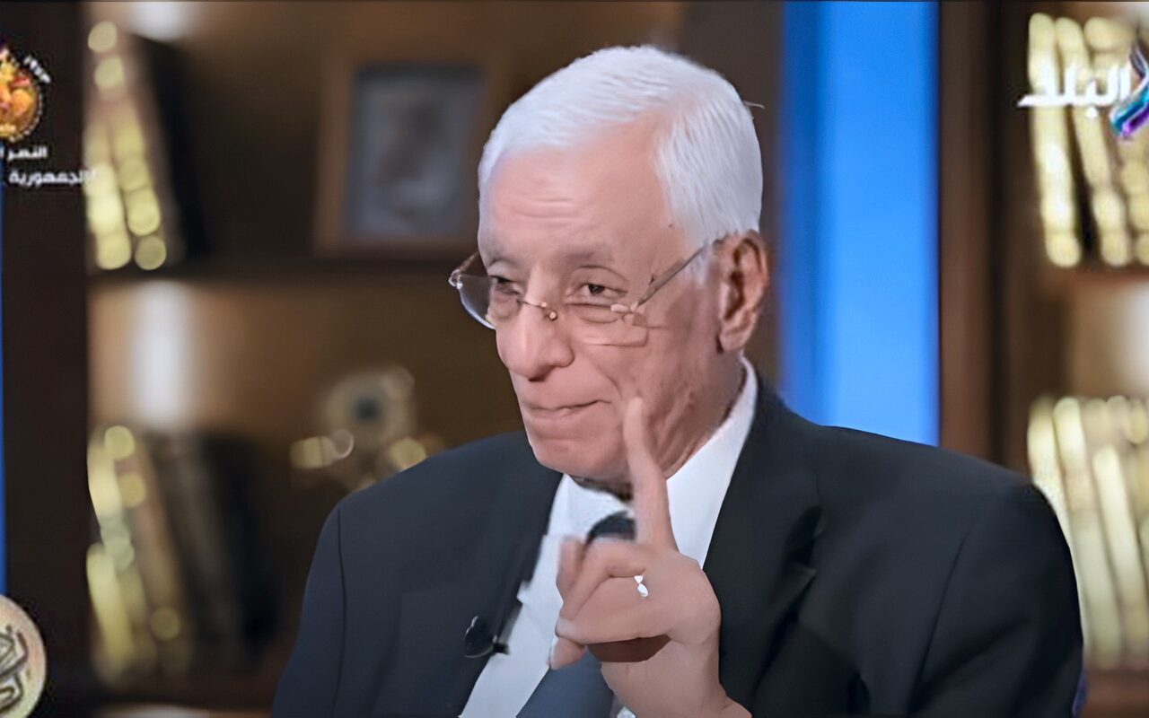 حسام موافي يكشف حقيقة ارتفاع سرعة الترسيب ودلالتها الطبية