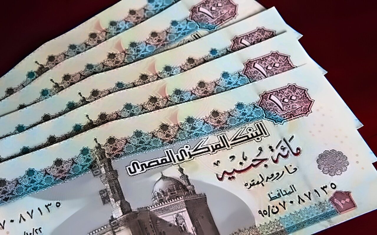 بعد 12 يوما.. موعد صرف رواتب العاملين بالدولة