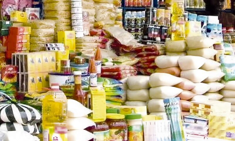 السكر بـ25 جنيهًا والزيت بـ50 جنيهًا.. التموين تزف أخبارا سارة للمواطنين