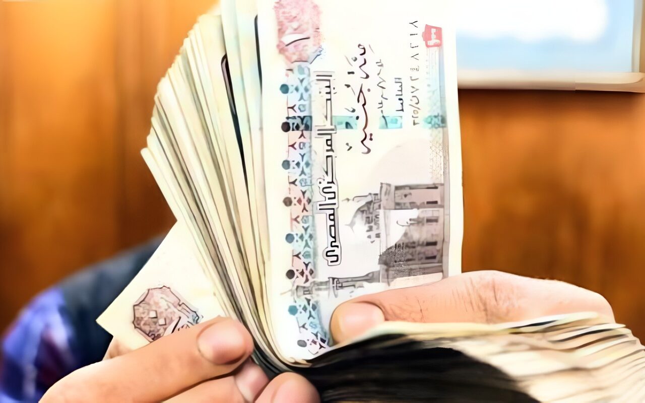مواعيد صرف مرتبات آخر 3 شهور في 2026 وجدول الحد الأدنى للأجور