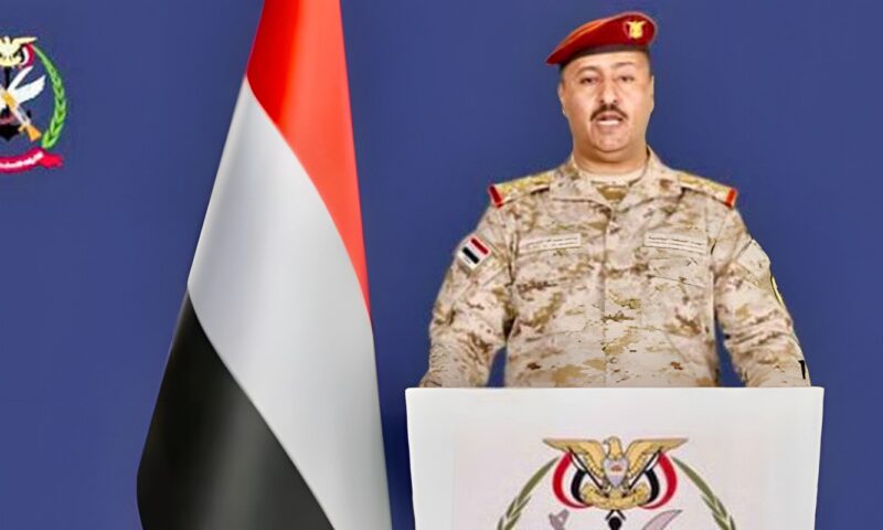 القوات المسلحة اليمنية: دمرنا 364 آلية ووسيلة نقل وإمداد عسكرية تابعة لميليشيا الحوثي