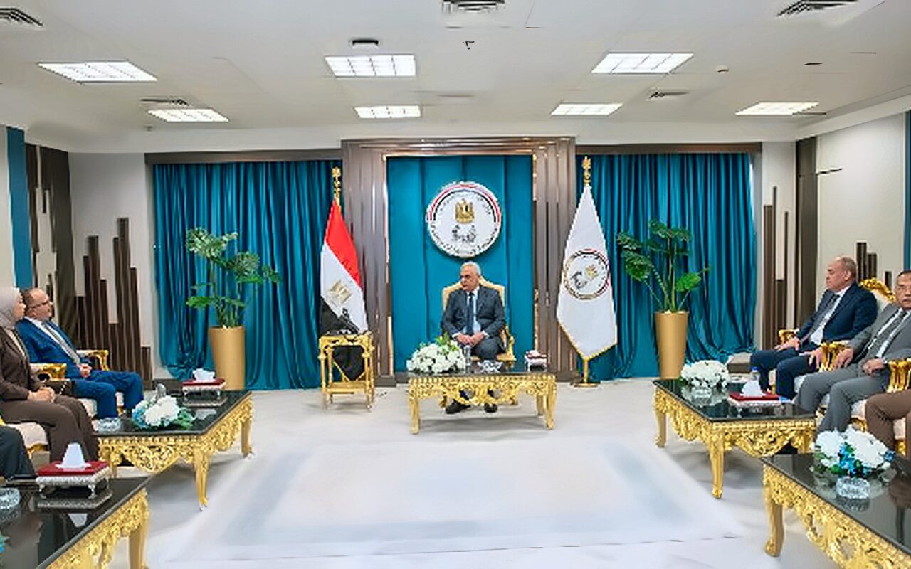 الإنتاج الحربي والمقاولون العرب يوقعان مذكرتي تفاهم لتعزيز التصنيع والتعاون الصناعي والتسويقي في أفريقيا