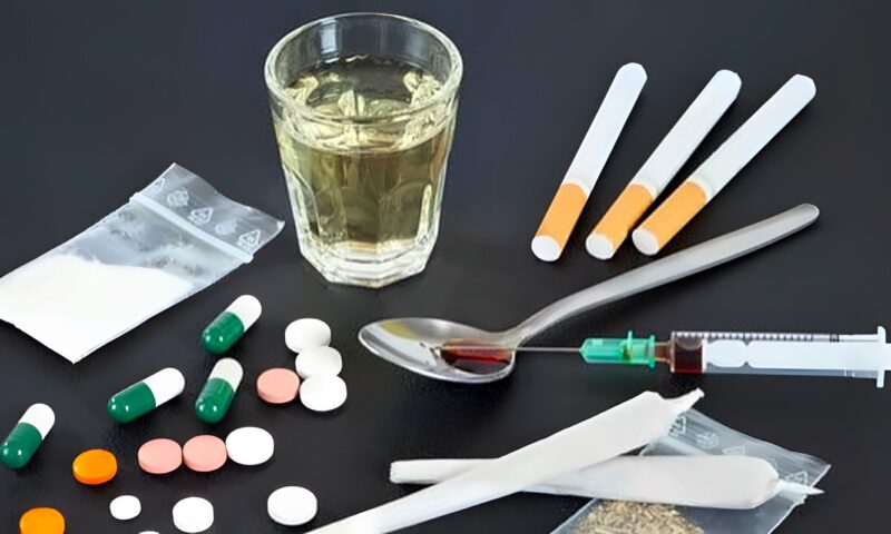 حقوق الإنسان: تعاطي المخدرات بين موظفي الدولة انخفض لأقل من 1%