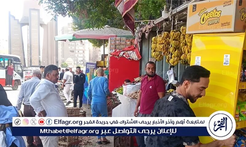تجميل مدخل صينية الواسطى بالفتح ورفع الإشغالات من ميدان أسماء الله الحسنى بحي شرق