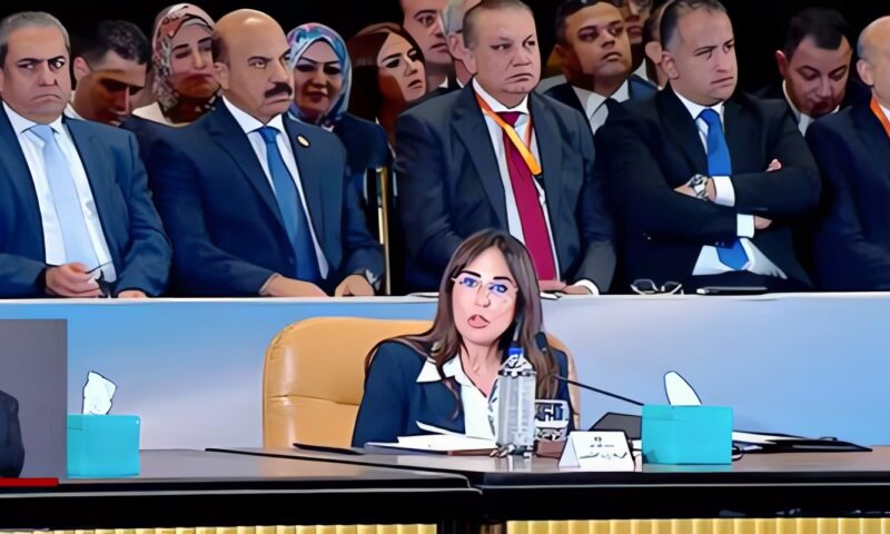 وزيرة الإسكان: الدولة واجهت تحديات عمرانية كبيرة منذ 2014.. وتطوير 342 منطقة للقضاء على العشوائيات