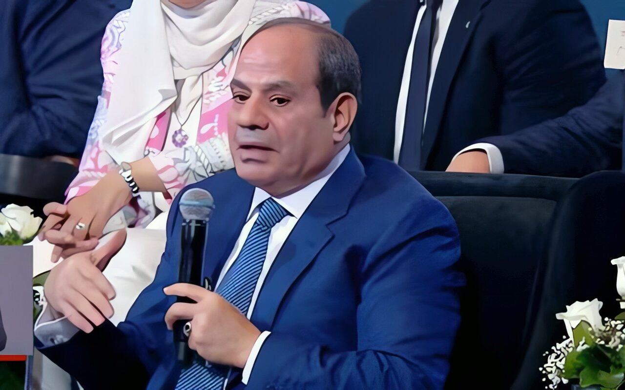 الرئيس السيسي: البدل النقدي أكثر عدالة وشفافية.. وتجربة بمحافظة واحدة قبل التعميم