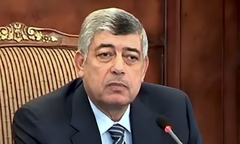 محمد إبراهيم: اقتحام السجون في 2011 بدأ بجرافات وأسلحة.. وهروب 23 ألف مسجون