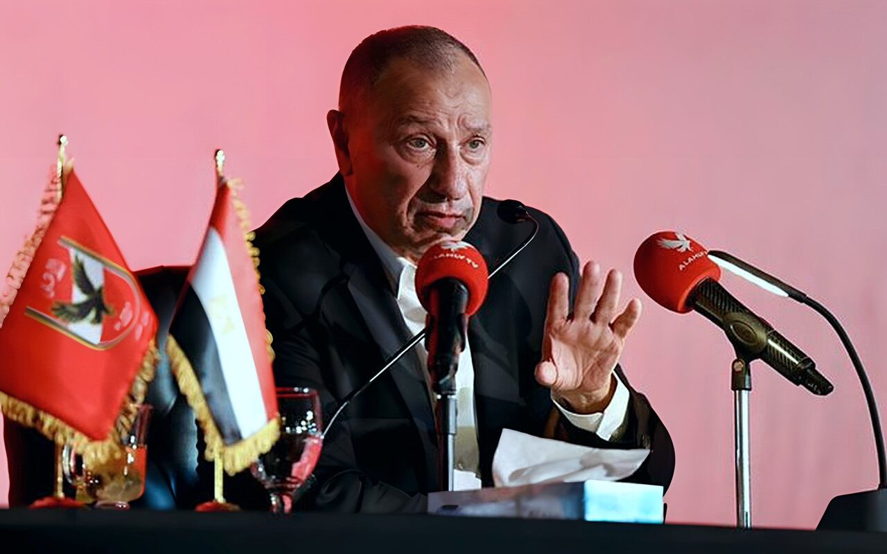 الخطيب يدعم الأهلي قبل القمة المرتقبة أمام الزمالك غدا
