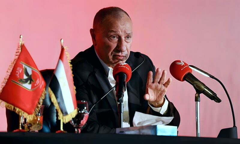 الخطيب يدعم الأهلي قبل القمة المرتقبة أمام الزمالك غدا