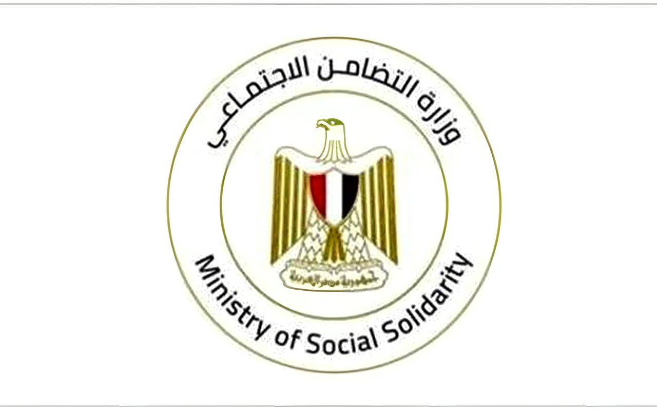 وزيرة التضامن تتابع تداعيات حادث الطريق السياحي بالجيزة وتوجه بتقديم الدعم للمصابين وأسر الضحايا
