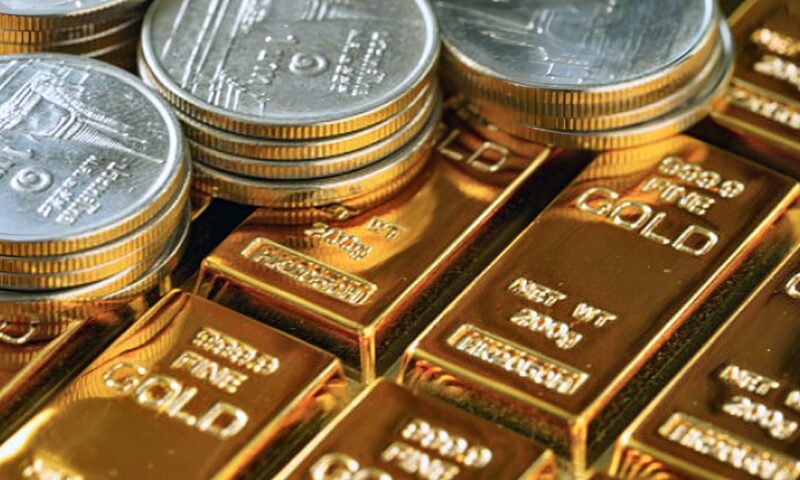 بدون زيادة أو انخفاض.. استقرار سعر الجنيه الذهب وعيار 21 عند آخر تراجع