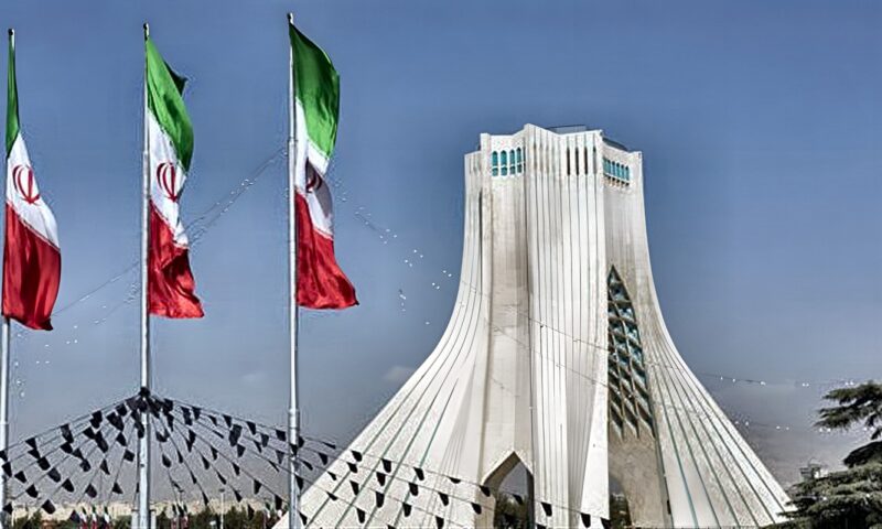 طهران: إيران وسلطنة عُمان توصلتا لتفاهم بشأن تحديد مسار مؤقت للملاحة