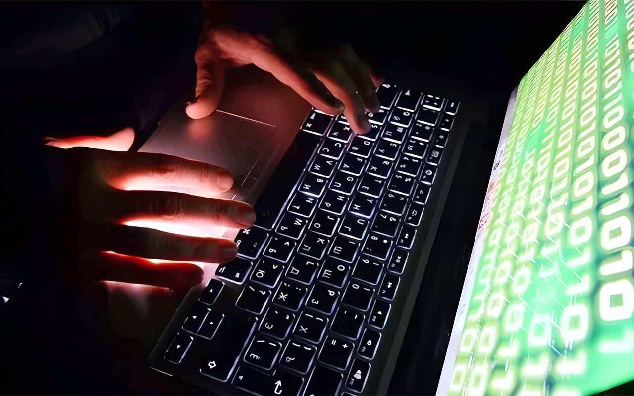 الإمارات تتصدى لـ 750 ألف محاولة هجوم سيبراني استهدفت قطاعات حيوية بالدولة