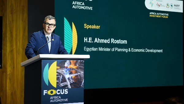 صناعة السيارات في مصر تقفز 50% ..نواب: تمثل المستقبل في توفير العملة الصعبة وفرص العمل للشباب