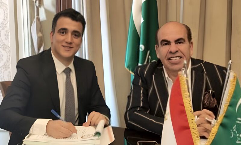 سيد طه فايز يترشح لمنصب سكرتير الهيئة العليا بحزب الوفد.. صور