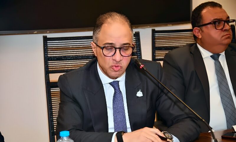 إسكان النواب توافق على منحتين لتمويل دراسات تحلية المياه بالطاقة المتجددة