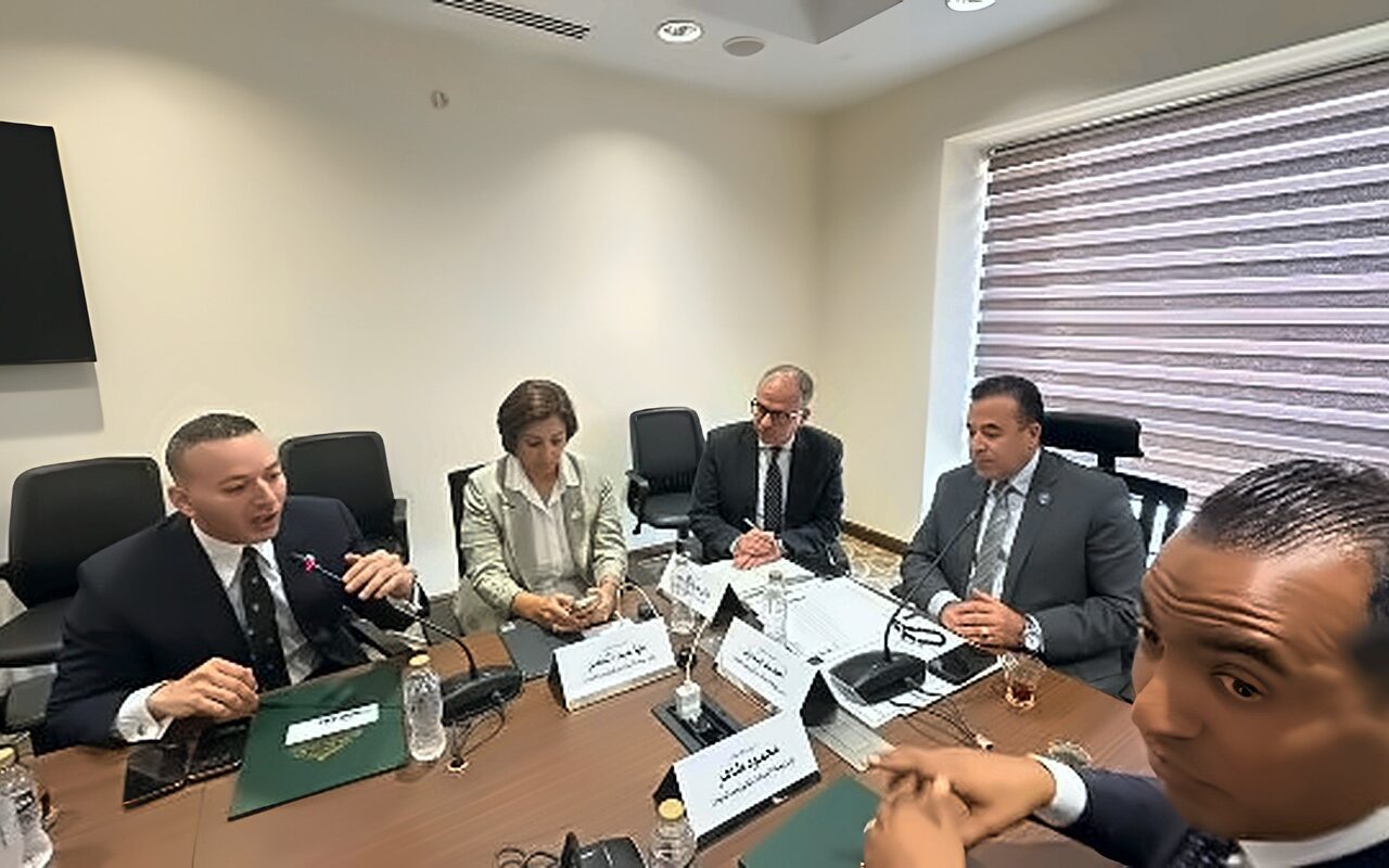 مطالبات برلمانية بإلغاء ضريبة الجدول على خدمات الإنترنت| تفاصيل