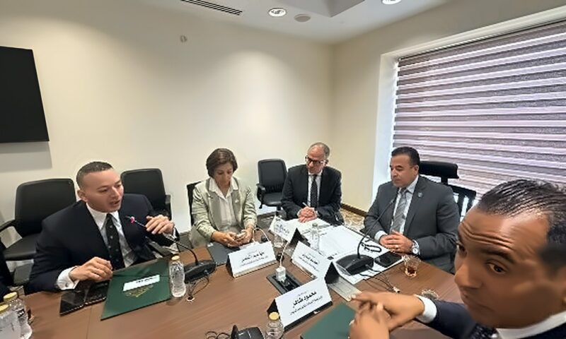 مطالبات برلمانية بإلغاء ضريبة الجدول على خدمات الإنترنت| تفاصيل