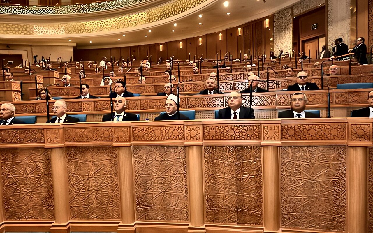 الغلاء وتأمين الغذاء وتحفيز الاستثمار.. 3 ملفات ساخنة على طاولة الشيوخ الإثنين