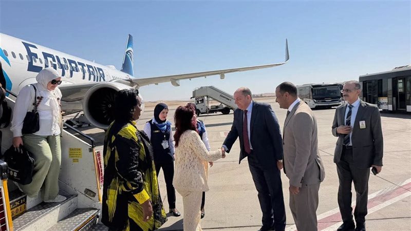 مطار الأقصر يستقبل ضيوف قمة الاستثمار العربي الإفريقي والتعاون الدولي