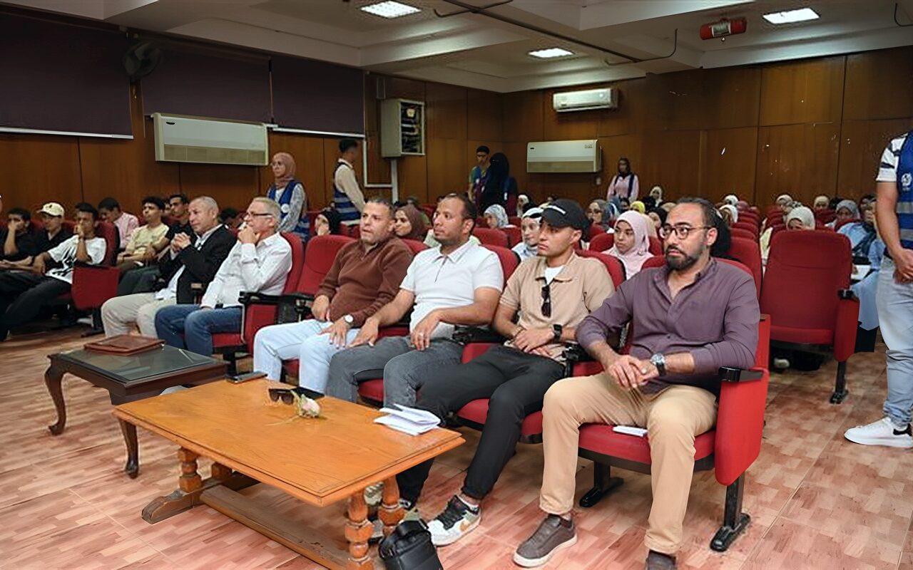 جامعة الفيوم تحتفل باليوم العالمي للقضاء على الفقر بندوة حول جهود وزارة التضامن