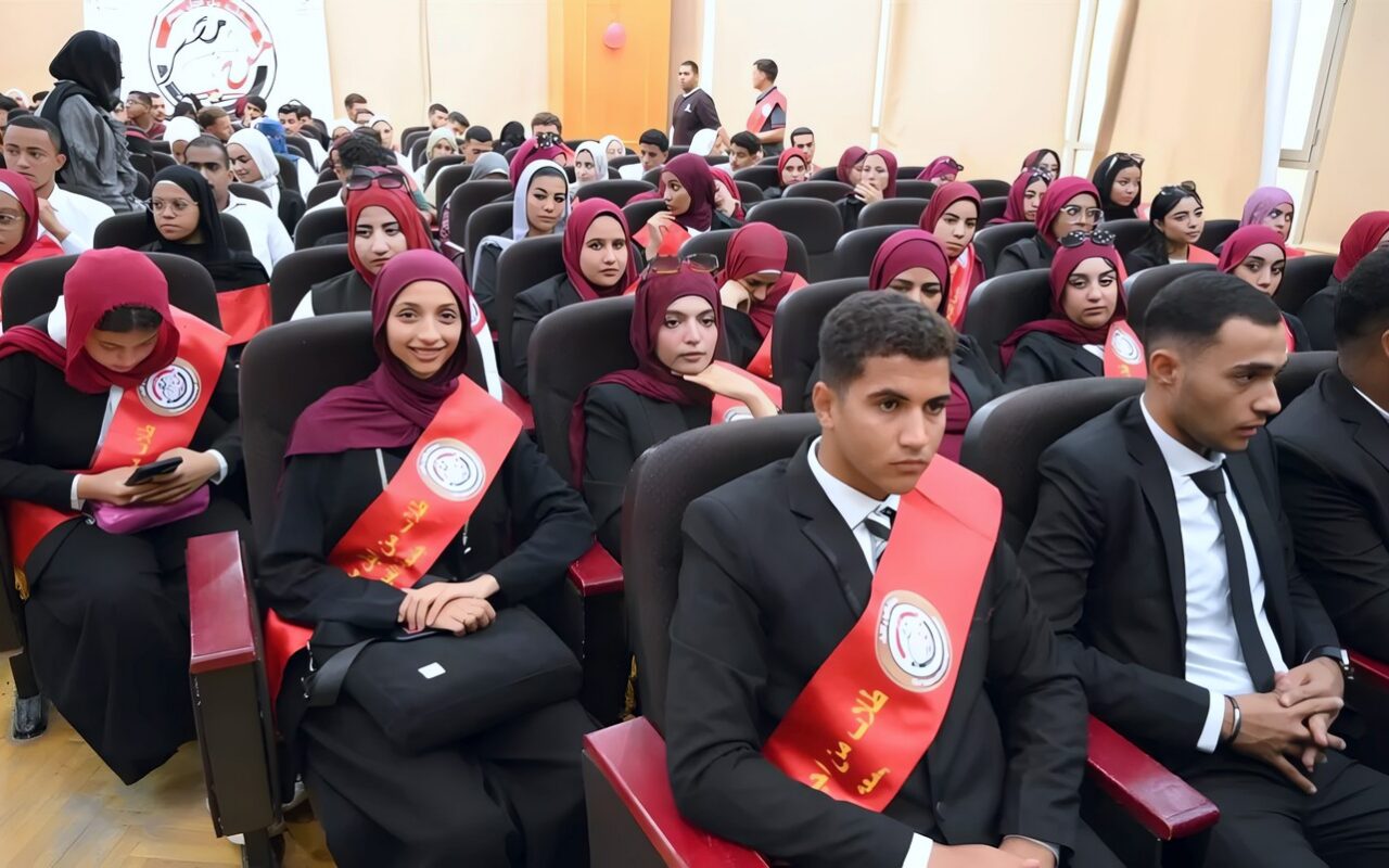 ورشة عمل بجامعة الفيوم لتأهيل الطلاب لسوق العمل وتعزيز ثقافة ريادة الأعمال