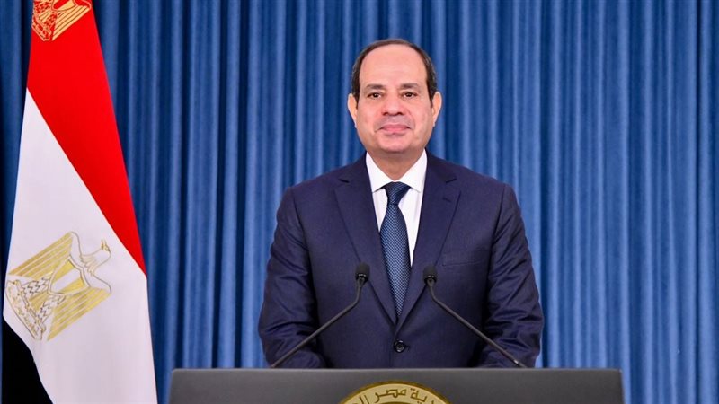 السيسي: الشعب المصري ساند القوات المسلحة خلال ثورة 30 يونيو وأنقذ الدولة من الانهيار