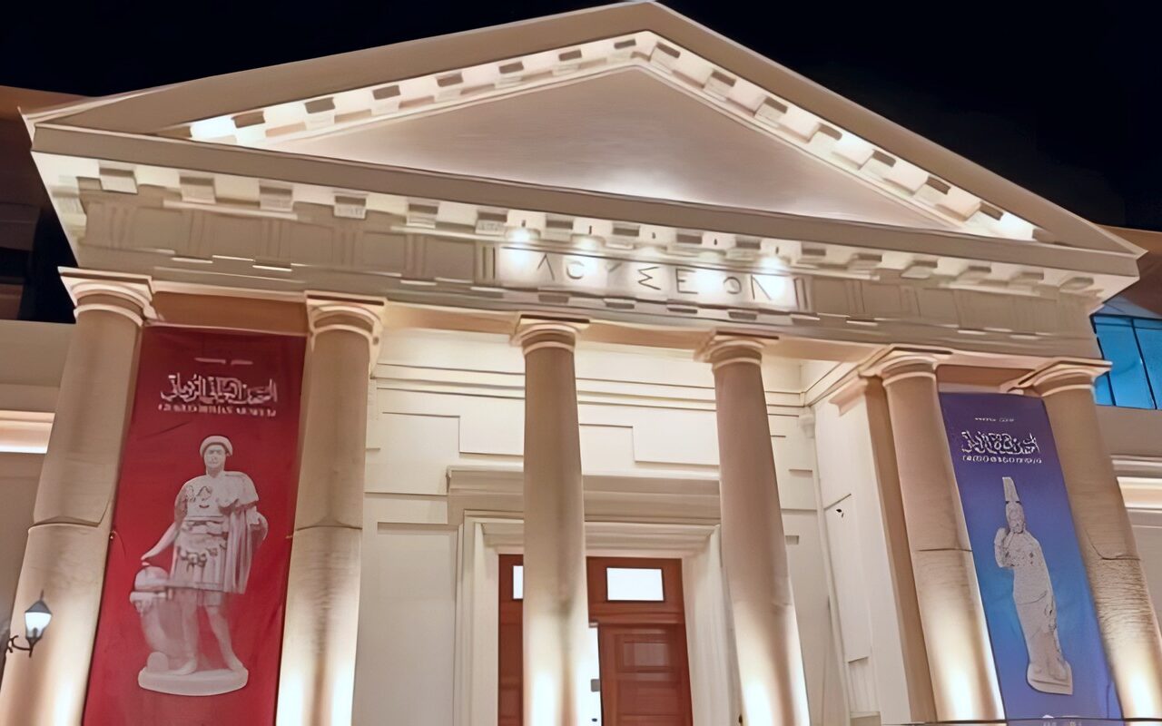 من سراي الإسكندرية إلي عرش مصر محاضرة بالمتحف اليوناني الروماني