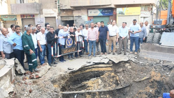 محافظ الفيوم يتفقد أعمال إصلاح خط مياه الشرب بمنطقة المدابغ