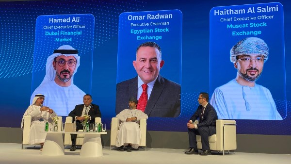 رئيس البورصة: القيمة السوقية تتجاوز 4.3 تريليون جنيه.. ومتوسط التداول اليومي يصل لـ 10 مليارات