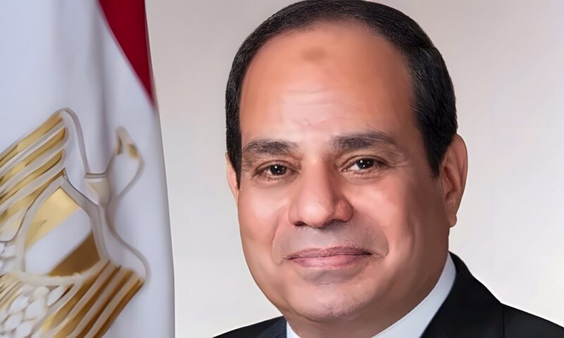 الرئيس السيسي يهنئ العراق بالعيد الوطني وليسوتو بيوم الاستقلال