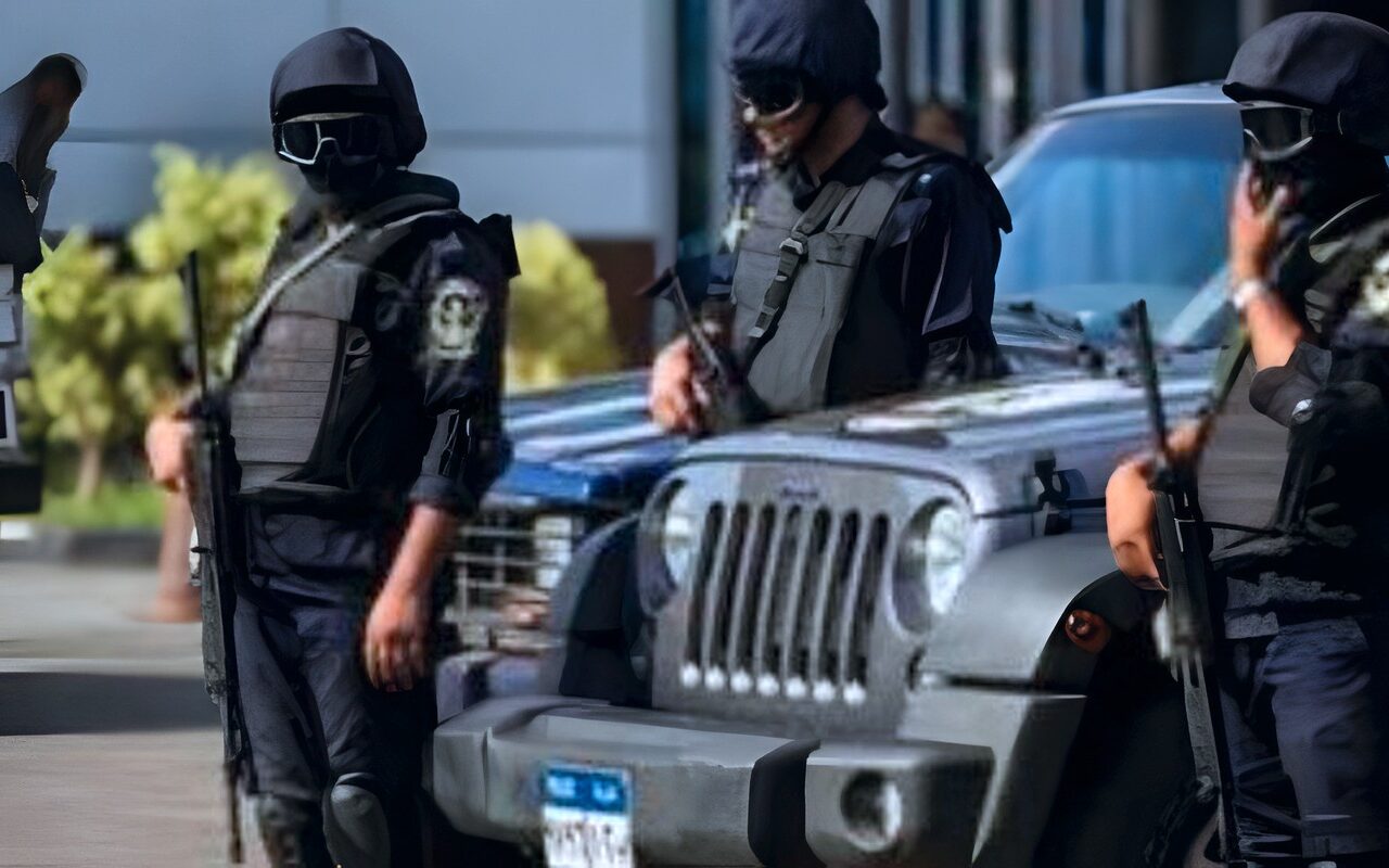 اتخاذ الإجراءات القانونية حيال عنصر جنائي لغسله 60 مليون جنيه حصيلة نشاطه الإجرامي
