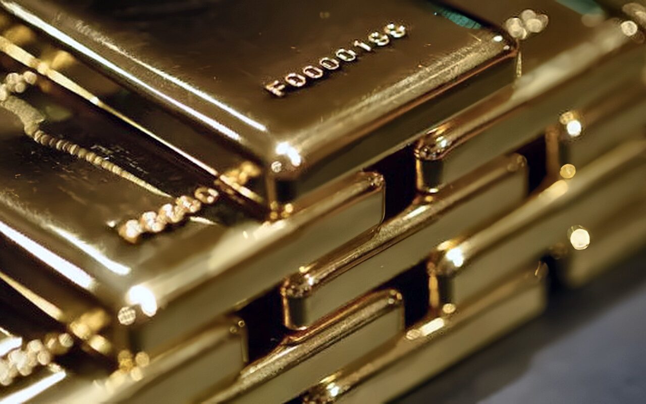 هونج كونج وسنغافورة تتنافسان على قيادة سوق الذهب في آسيا