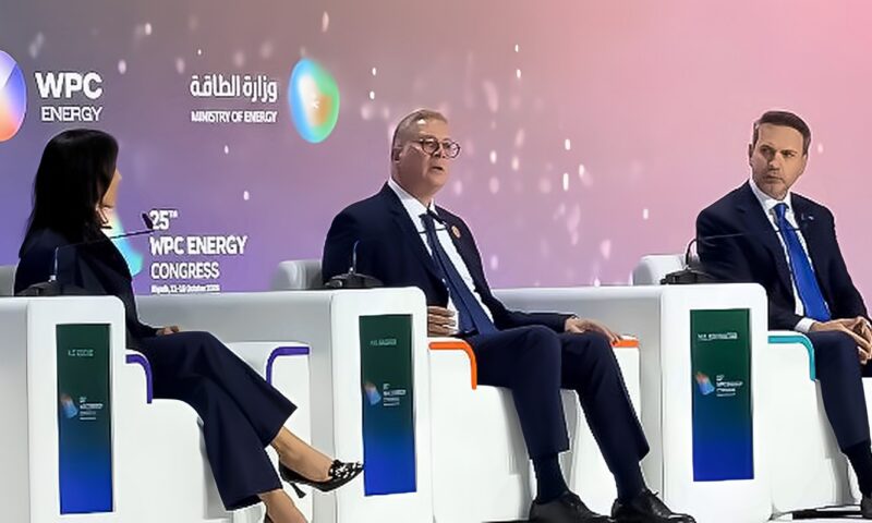 وزير البترول: تأمين إمدادات الطاقة للمواطنين وتلبية احتياجات السوق المحلي في مقدمة أولوياتنا