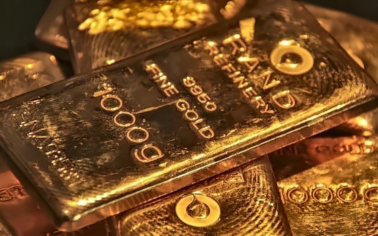الذهب يرتفع قرب 4200 دولار للأوقية وسط آمال هدنة الطاقة ومخاوف التضخم