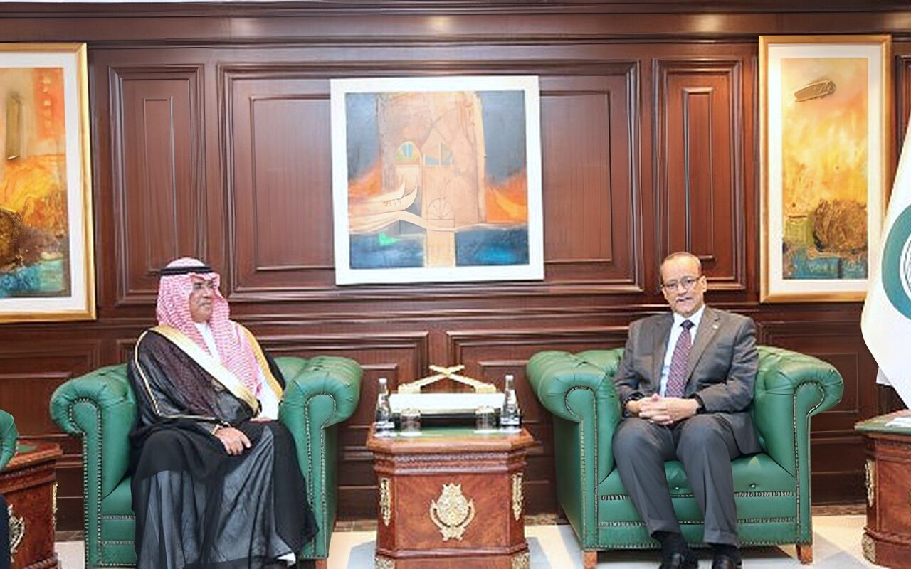 أمين عام التعاون الإسلامي يشيد بجهود يونا في تطوير وتعزيز التعاون الإعلامي بين وكالات الأنباء
