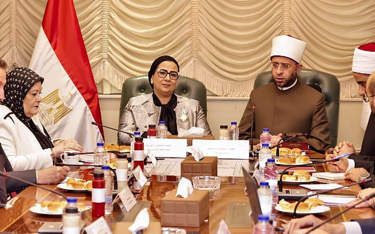 رئيسة قومي المرأة ووزير الأوقاف يبحثان تفعيل بروتوكول التعاون ودعم قضايا الأسرة