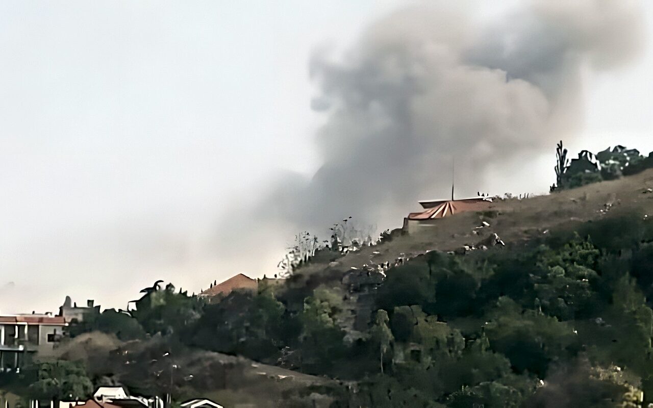 تصعيد إسرائيلي في جنوب لبنان.. غارات على القنطرة والنبطية الفوقا وتفجيرات في برعشيت