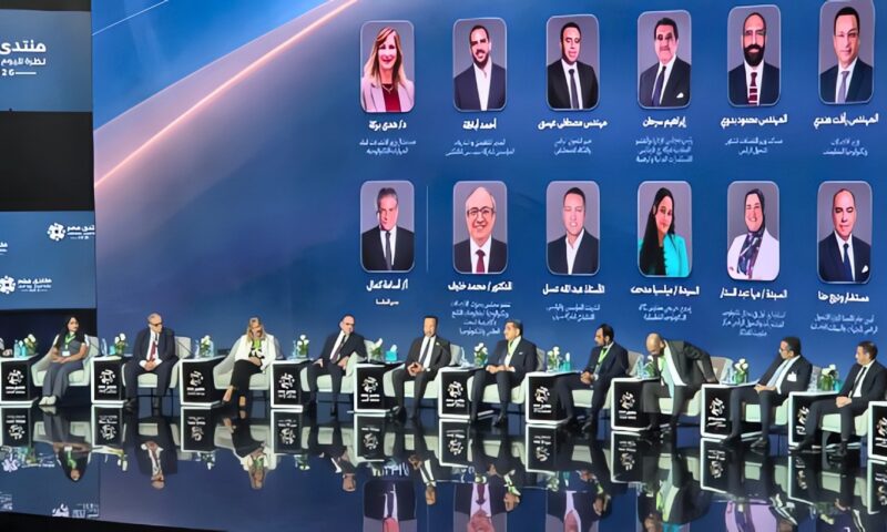 منتدى مصر 2026.. وزير الاتصالات: ضخ أكثر من 600 مليار جنيه استثمارات لتطوير البنية التحتية الرقمية خلال العشر سنوات الماضية