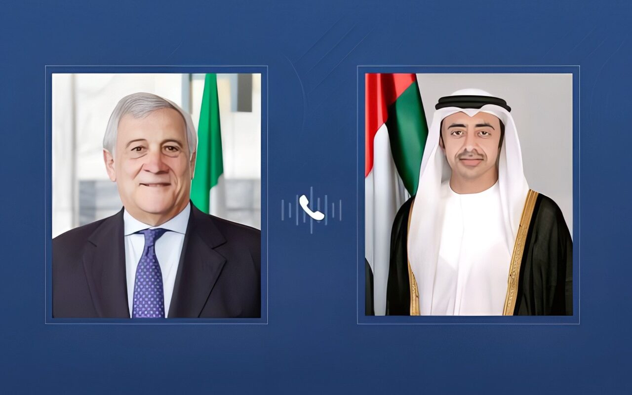 وزيرا خارجية الإمارات وإيطاليا يبحثان هاتفيا مجمل التطورات الإقليمية والدولية