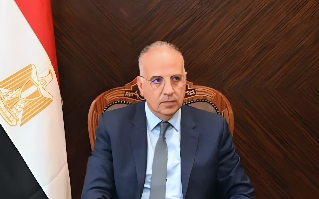 وزير الري يؤكد حرص مصر على تعزيز التعاون مع العراق في مواجهة التحديات المائية