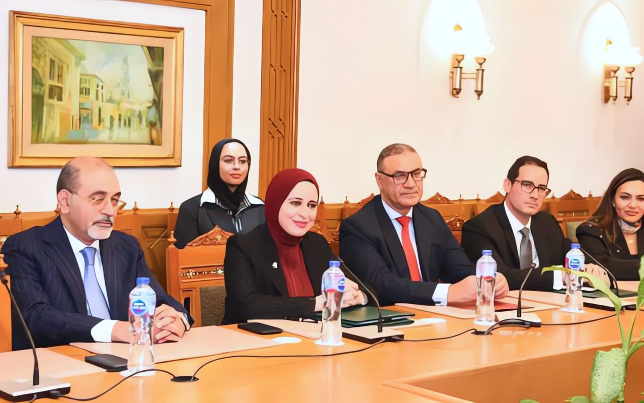 مصر وبريطانيا توقعان مذكرة تفاهم لإرساء الشراكة الثنائية للنمو الأخضر