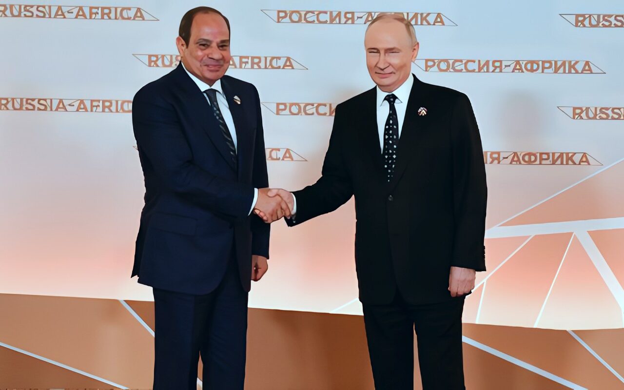 الرئيس السيسي: احترام سيادة الدول ورفض الإجراءات الأحادية بحوض النيل الشرقي ثوابت مصرية