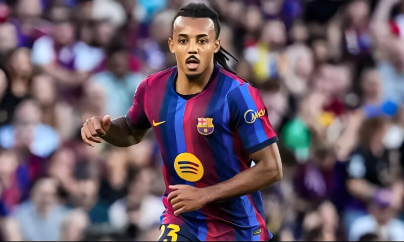 استمرار غياب جول كوندي عن صفوف برشلونة في مواجهة ألافيس بالدوري الإسباني