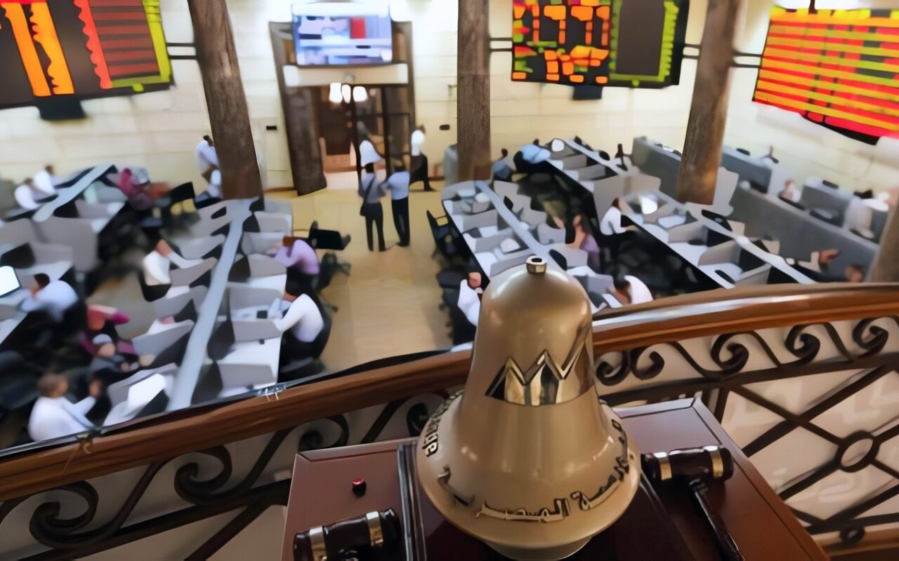 ارتفاع جماعي بمؤشرات البورصة المصرية عند الإغلاق