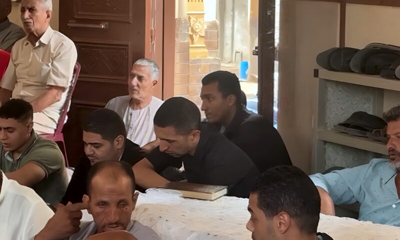 في مشهد مهيب.. أهالي البحيرة يودّعون مضيفة الطيران عزة رمزي