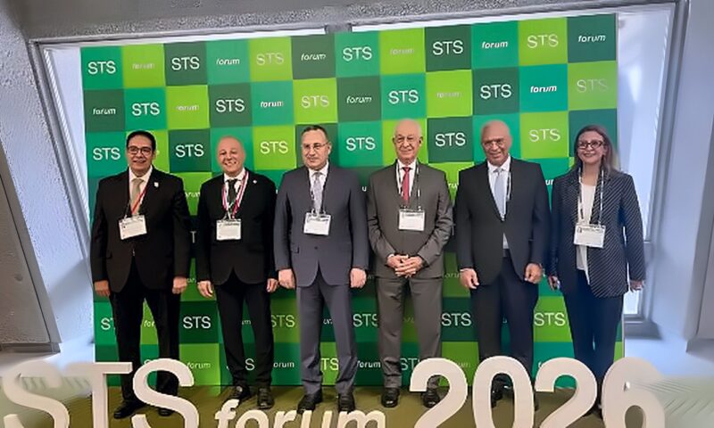 وزير التعليم العالي يبحث تعزيز التعاون مع اليابان في البحث العلمي والابتكار