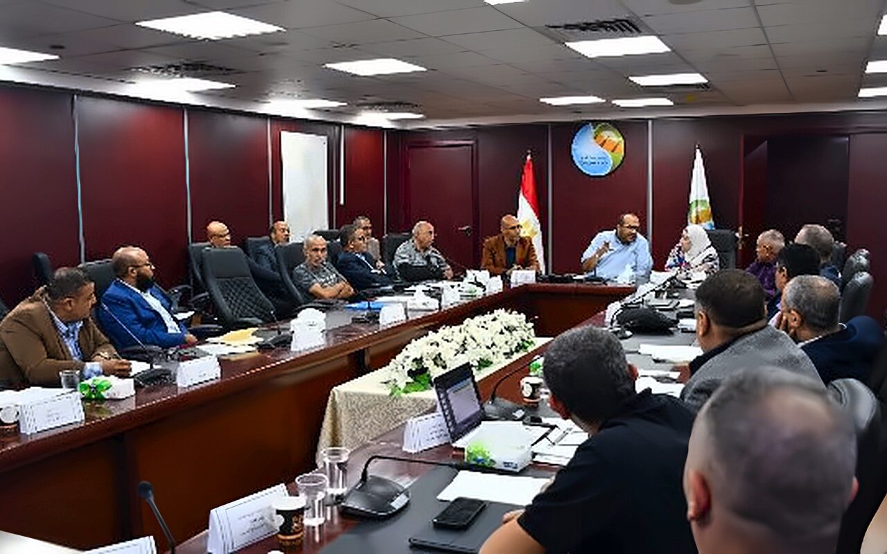 مع توليه المسئولية.. رئيس مياه الشرب بالجيزة: شكاوى المواطنين على رأس الأولويات