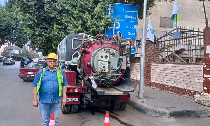 الصرف الصحي بالقاهرة الكبرى تستجيب لتحذيرات الأرصاد الجوية وتدفع بمعداتها استعدادا لسقوط الأمطار